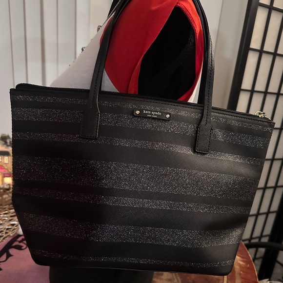 Kate Spade’s “The City” Mini Black Tote, in Like New condition - Picture 9 of 9